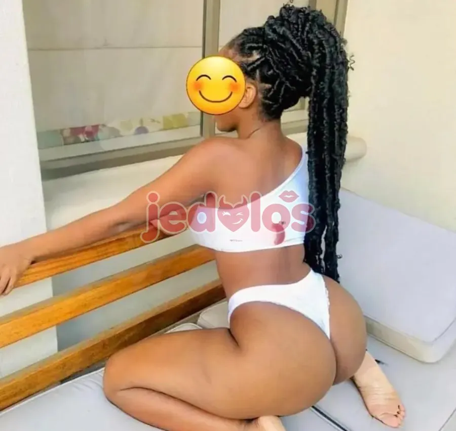 Maeva fontaine Bonapriso Douala🍆💦  à Douala - Jedolos
